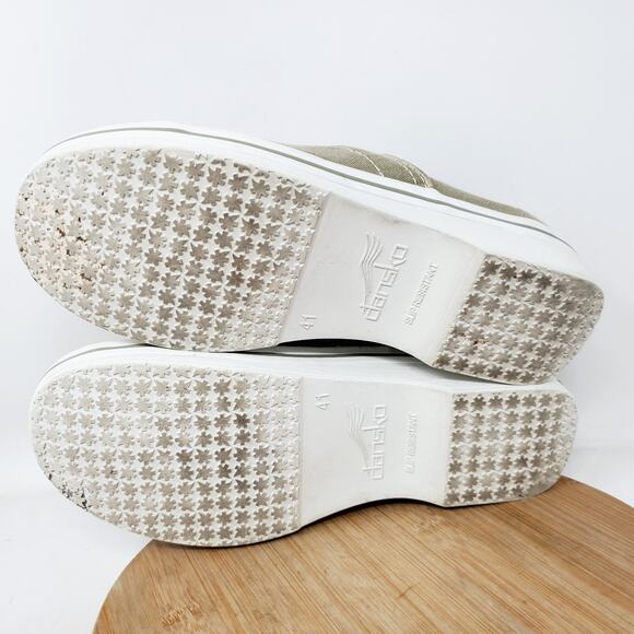 Dansko Volley Clogs Womens 41 Khaki Canvas White Chunky Slip On Sneaker Shoes - Picture 11 of 13